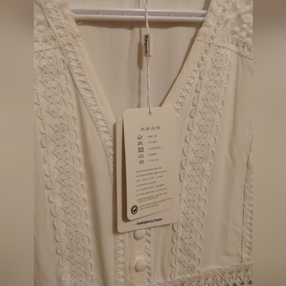 White Lace Applique mid-drift Short Sleeve Midi Dress - Picture 11 of 13